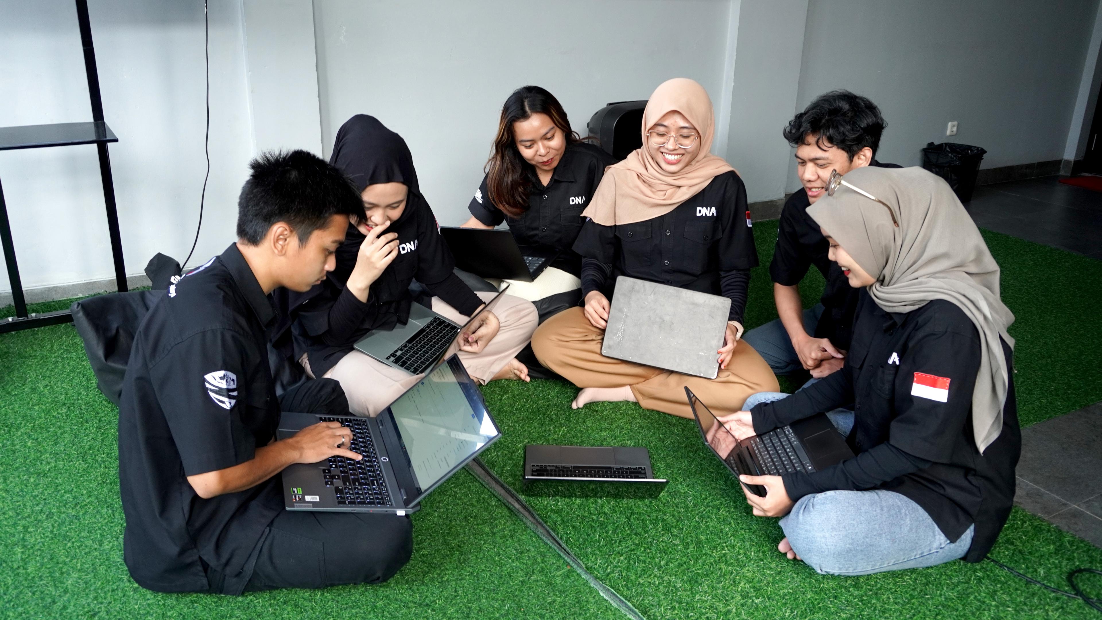 Career Gallery 3